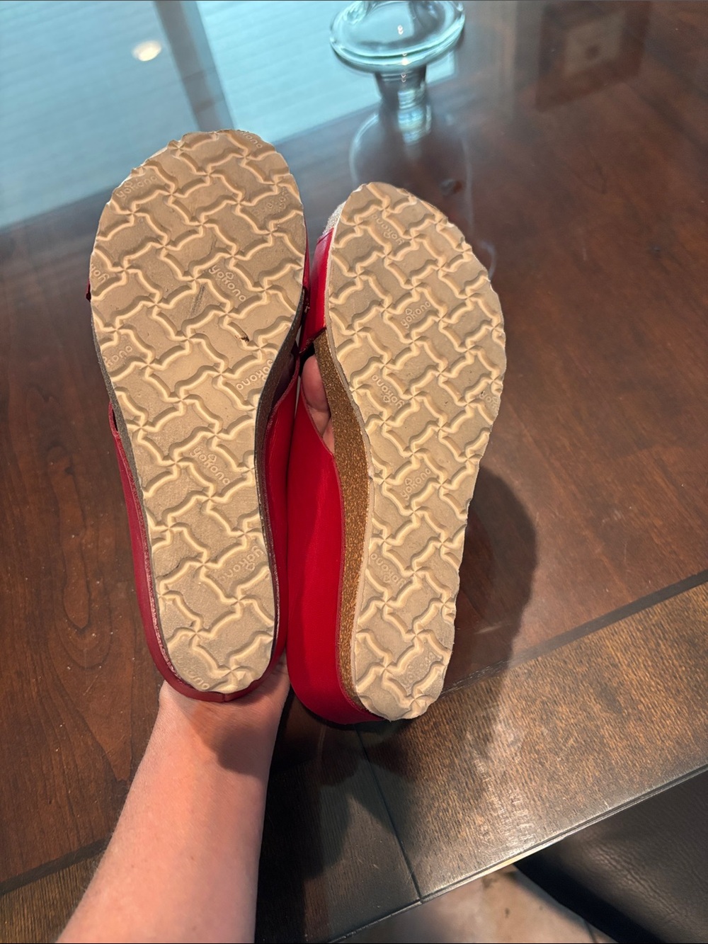 Yokono Red Leather Crossover Slide Sandals - Picture 5 of 7